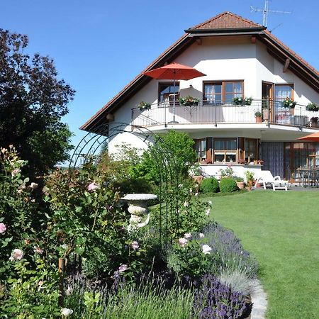Ferienwohnung Im Rosengarten Ebenweiler Esterno foto